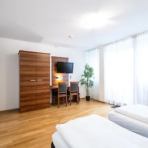 Apartman Sky, Bécs